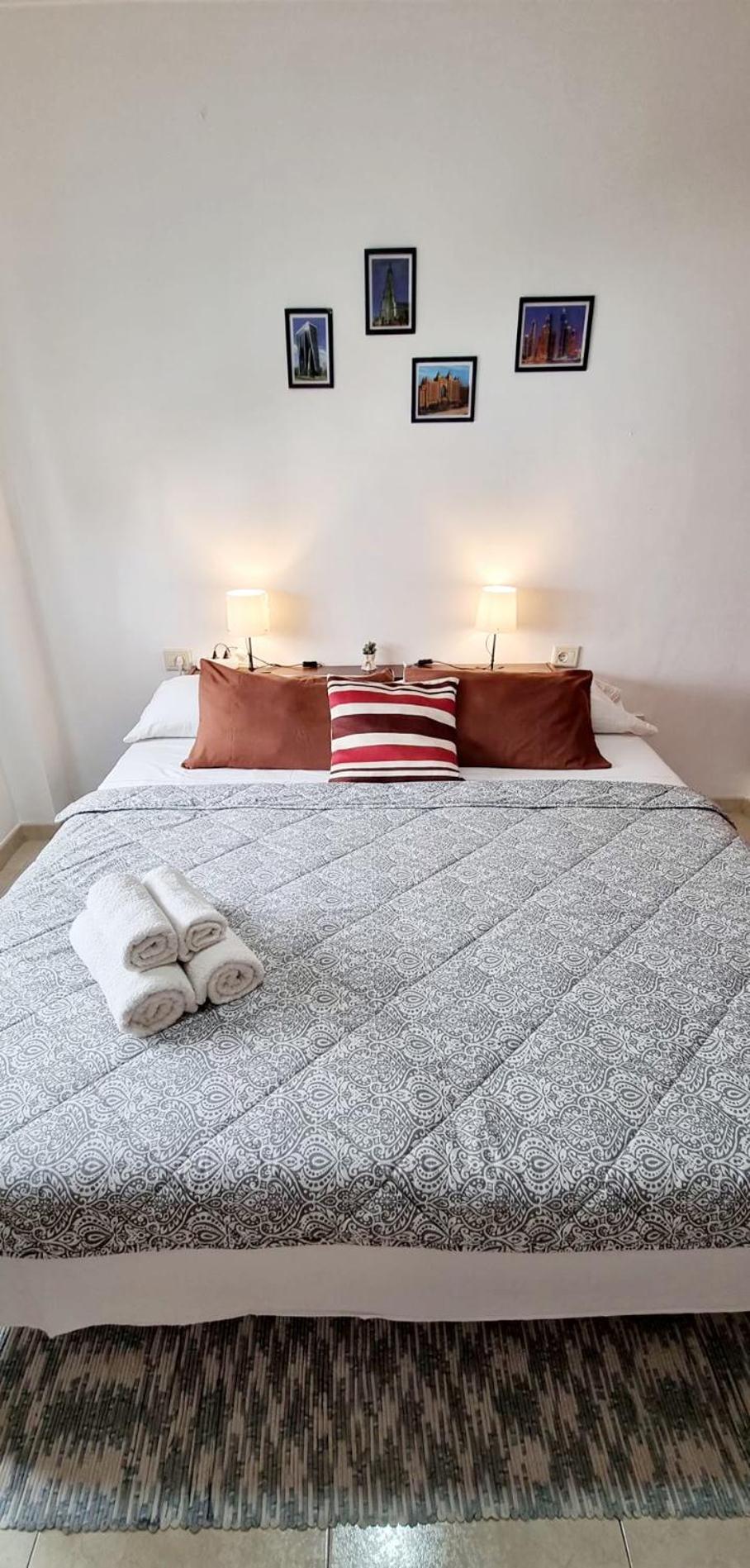 Almar We Go! Habitaciones Privadas En Alcala - Private Rooms - Pieces Privees - In Shared Apartment Kültér fotó