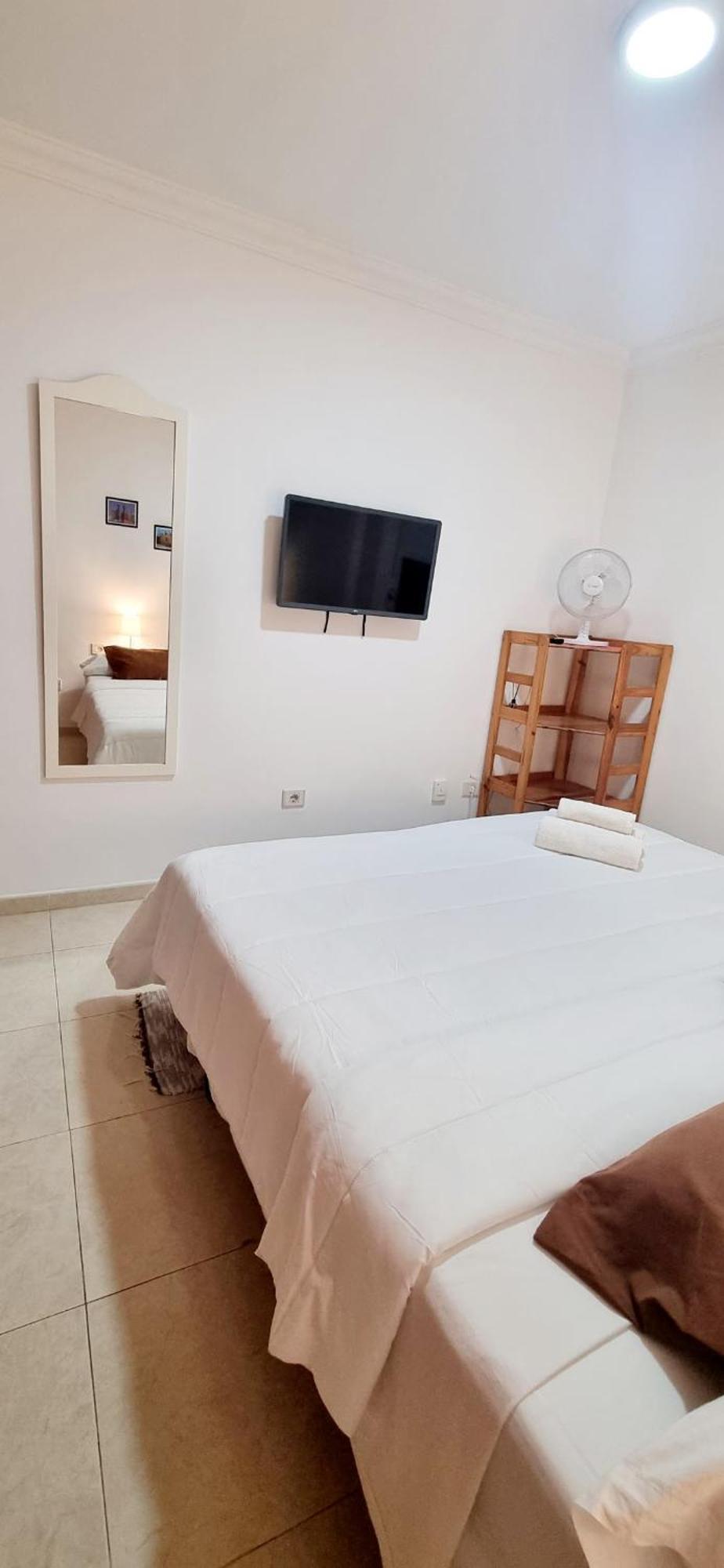 Almar We Go! Habitaciones Privadas En Alcala - Private Rooms - Pieces Privees - In Shared Apartment Kültér fotó